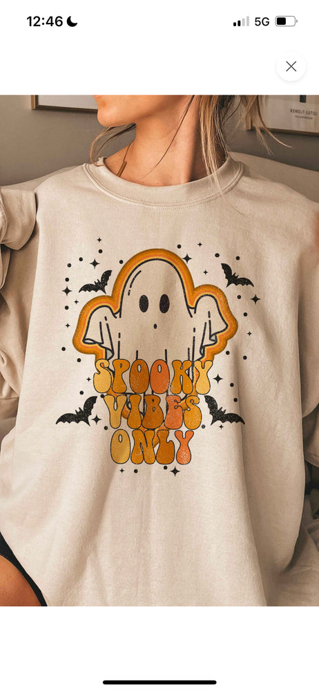 
                
                    Load image into Gallery viewer, Spooky Vibes Only Graphic Crewneck Sweatshirt
                
            